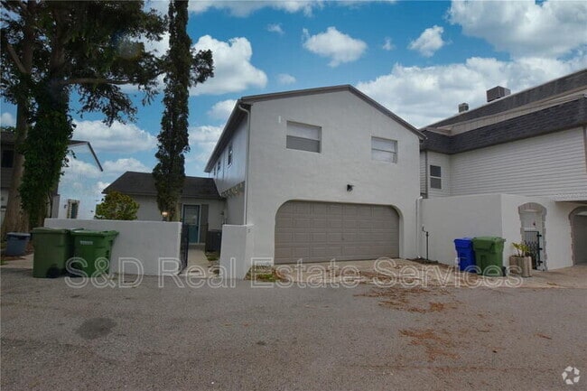 Building Photo - 2233 9th St SE Rental