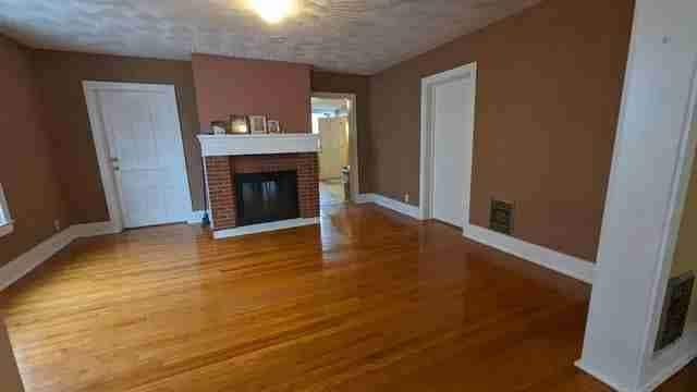 Photo - 14 Grant St Unit 1