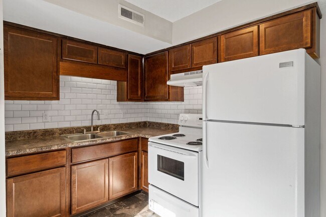 1231 State Line Rd Unit 47
