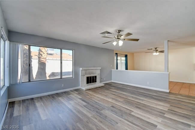 Photo - 6970 Starwood Dr