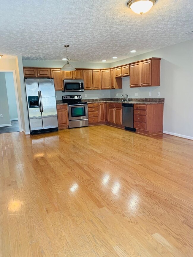 Photo - 1465 Scott St