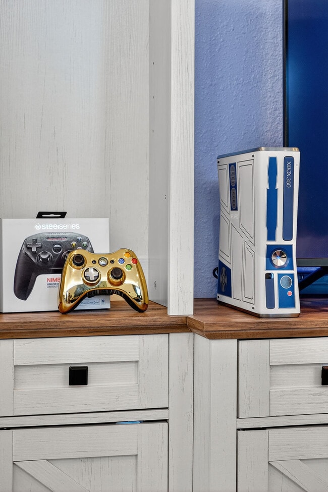 Photo - 1004 Airport Blvd Unit ID1337875P