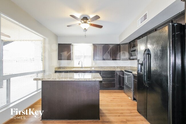 Photo - 9047 N 48th Ave