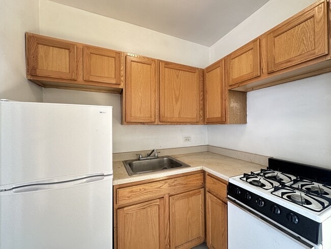 Photo - 1320 N Dearborn St Unidad 213