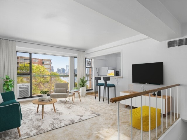 Photo - 100 Memorial Drive