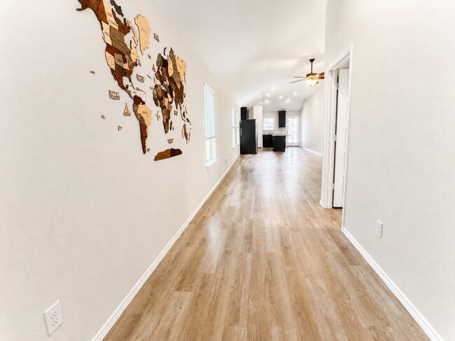 Photo - 21438 Hawthorn Harvest Cir