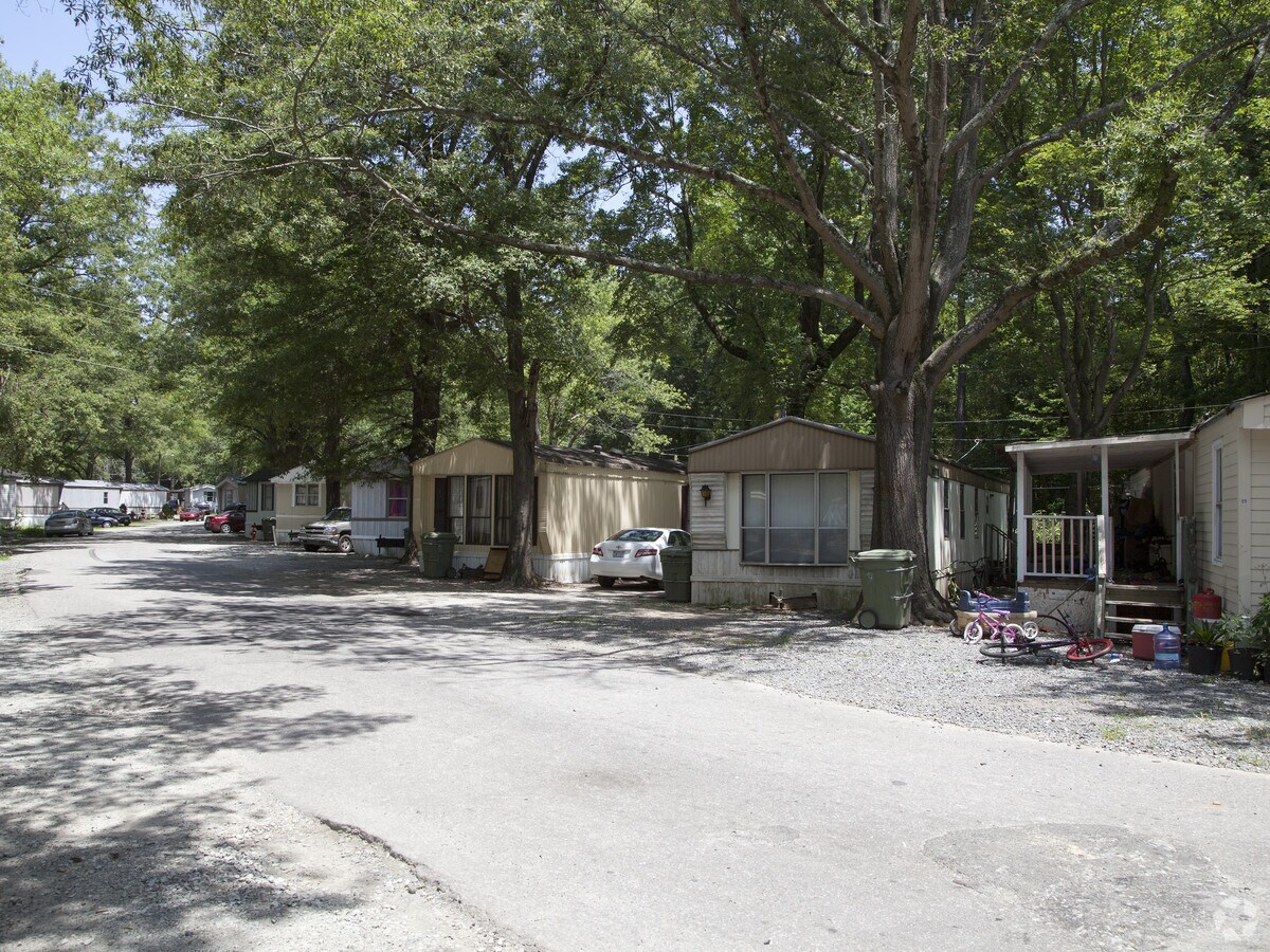 Photo - Gorman Village Mobile Home Park