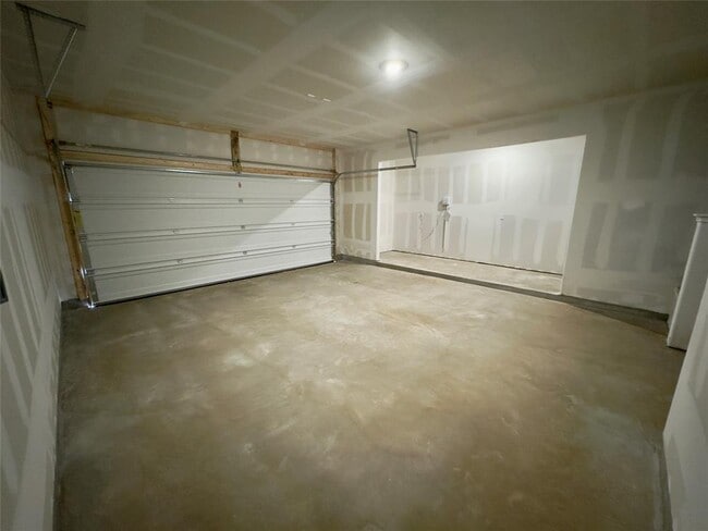 Photo - 230 Milliner Lp