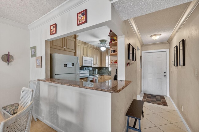 Photo - 1617 SE 15th St