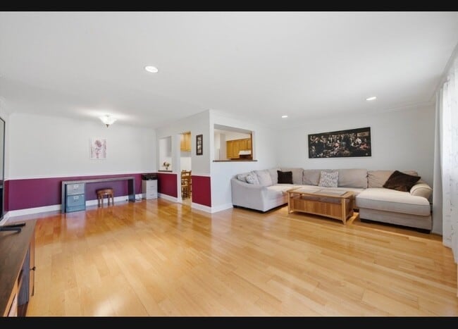 Photo - 670 Marilyn Ave Unit 208
