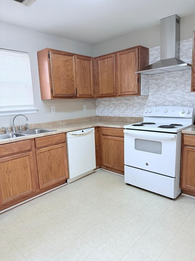 Photo - 7265 Crestside Dr