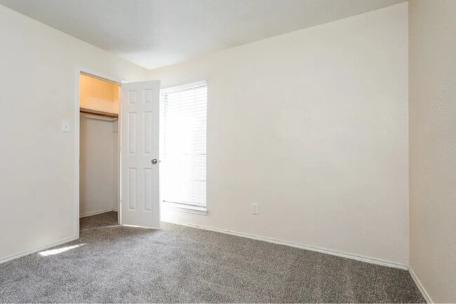 Photo - 6406 Big Springs Dr