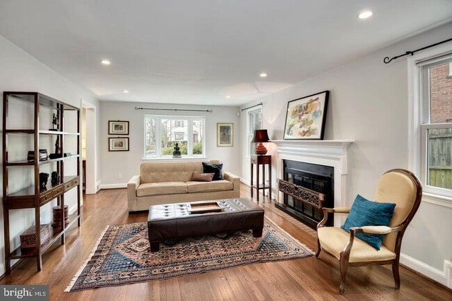Photo - 4708 Yuma St NW