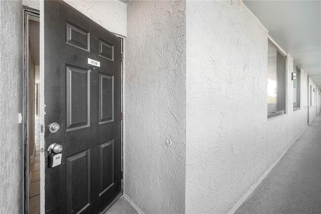 Photo - 201 W Laurel St Unit 408