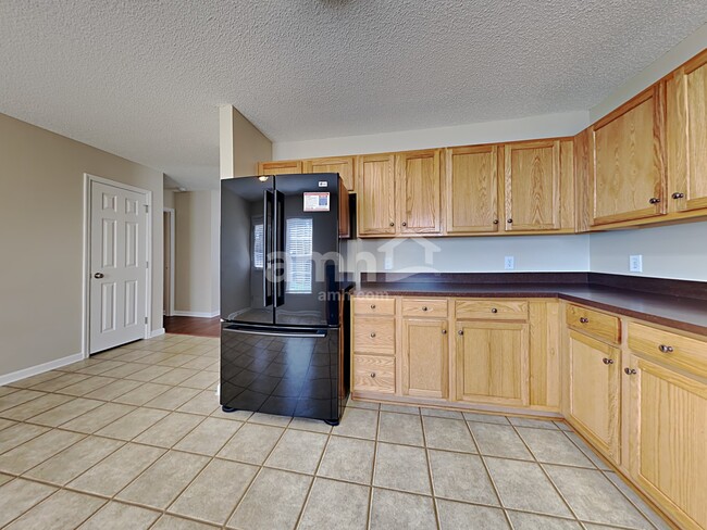 Photo - 156 Wildberry Ln