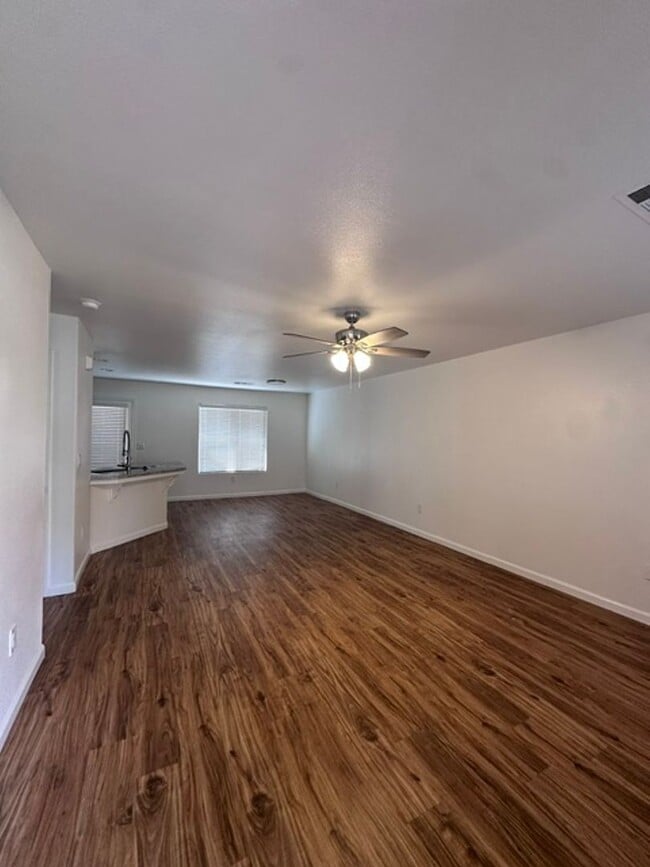 2601-2607 W Oriole