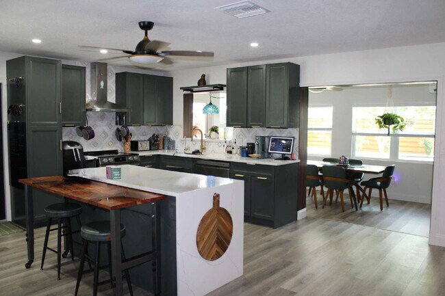 Photo - Coastal Elegance Awaits: Stunning 3-Bed, 3-Bath Retreat in Cocoa Beach