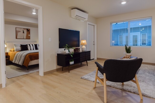 Photo - Walnut Trail