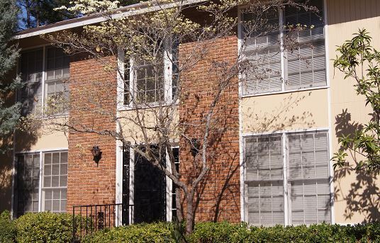 Photo - Village Square Apartments