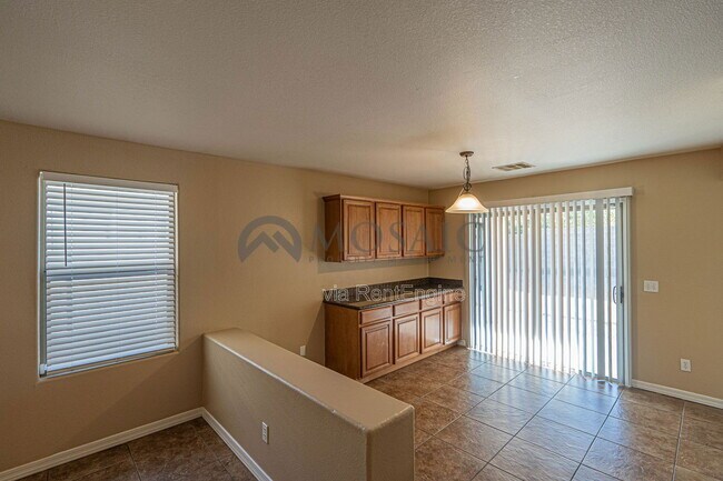 Photo - 2035 W Gold Dust Ave