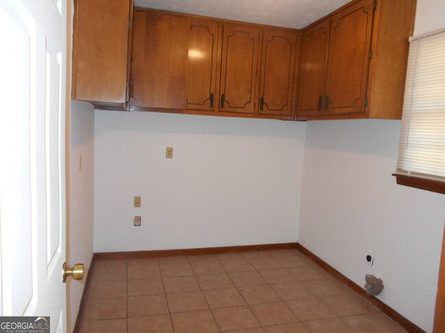 Photo - 551 Racetrack Rd