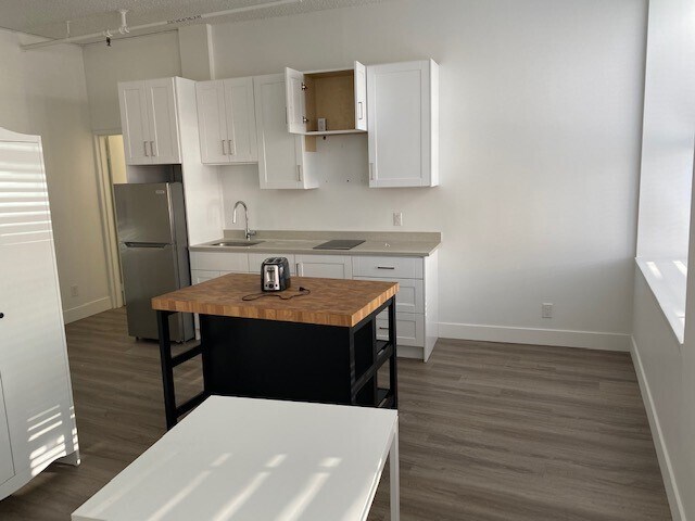 Photo - Waldorf Studios Unit 303