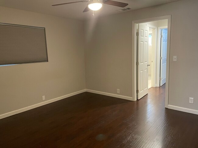 Photo - 8108 Mariposa Ave