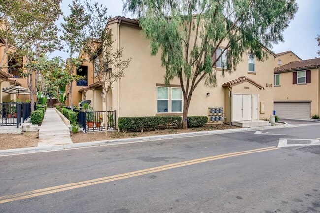 Photo - Fantastic 4 Bedroom House in Central San Diego Available in August!!
