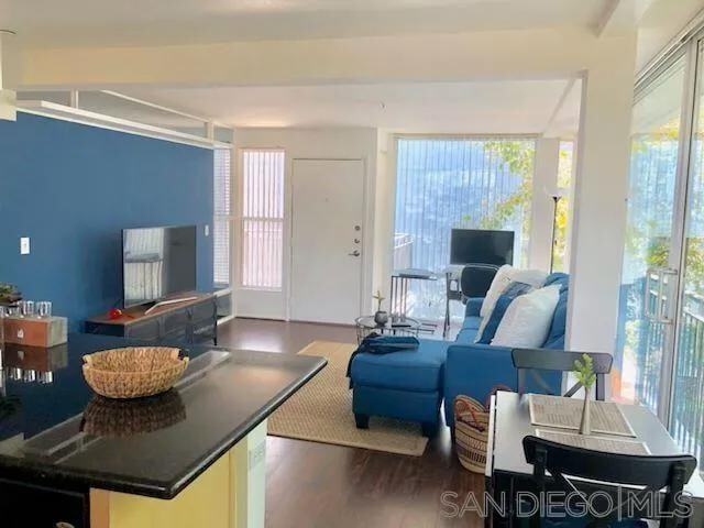 Photo - 101 W Market St Unit 301