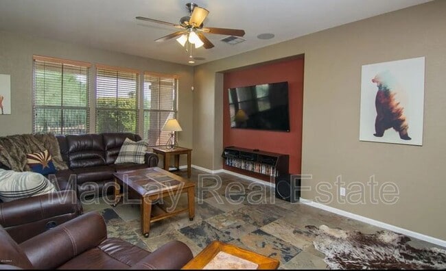 Photo - 2290 N 135th Dr