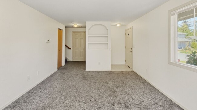 Photo - Cozy Lake Stevens Home with Den and Two-Car Garage