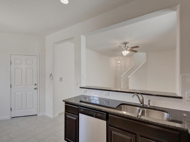 Photo - 5420 Juniper Jct Ln