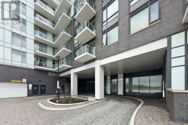 Photo - 3220 Sheppard Ave E Unit 16
