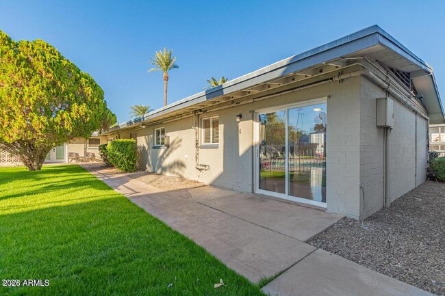 Photo - 6841 E 2nd St Unit 4