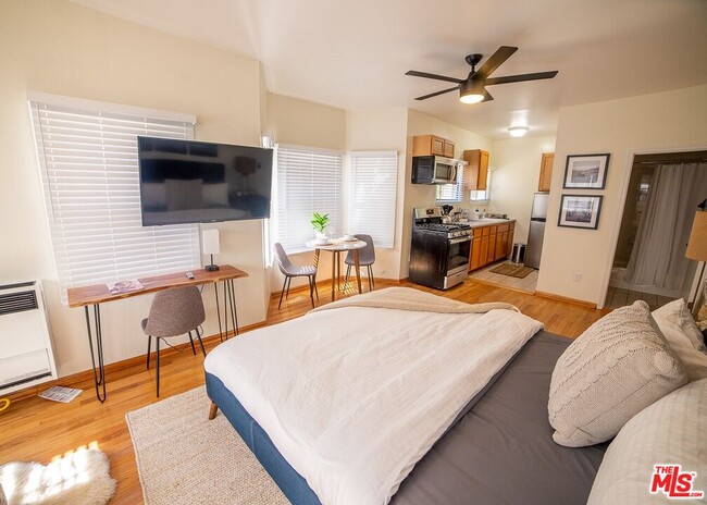 Photo - 26 Breeze Ave Unidad 6