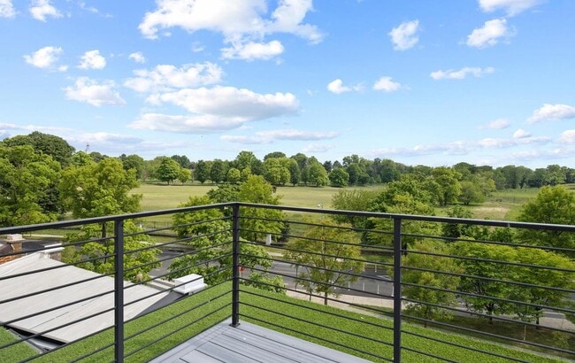 431 Quincy St NW Unit 1