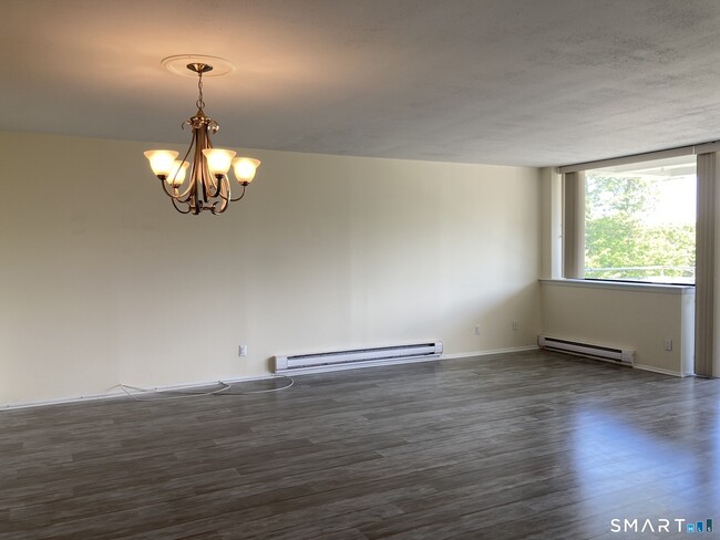 50 Birdseye St Unit 104