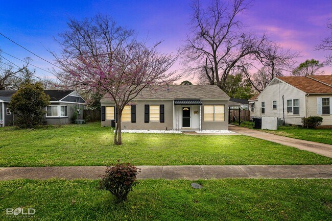 Photo - Cute 3 Bedroom 2 Bath