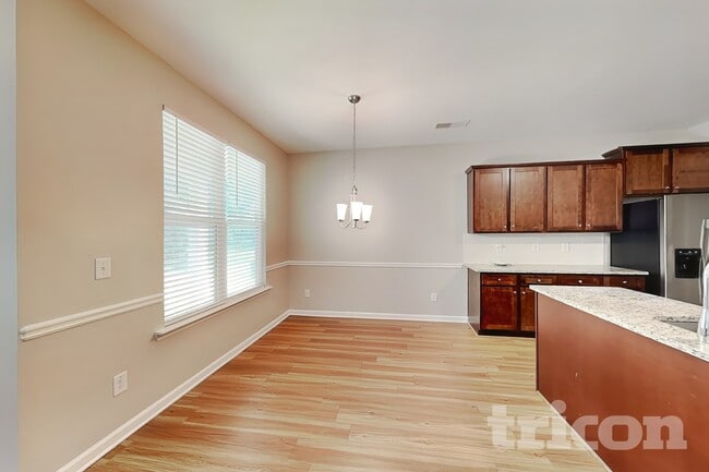 Photo - 2292 Shady Dr