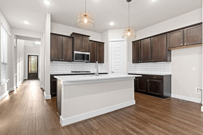 Photo - 5323 Wyatt James Ln