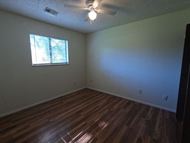 Photo - 3420 McConnell Dr