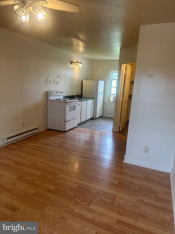 Photo - 270 WASHINGTON ST N #C C Apartment Unit C