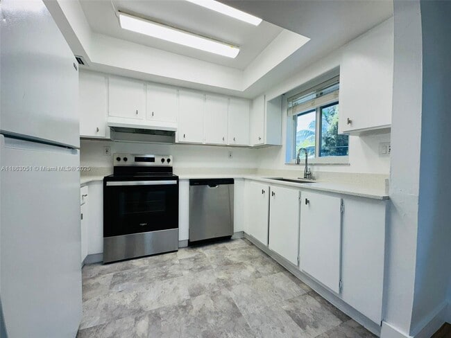 Photo - 414 SE 14th St Unidad 7