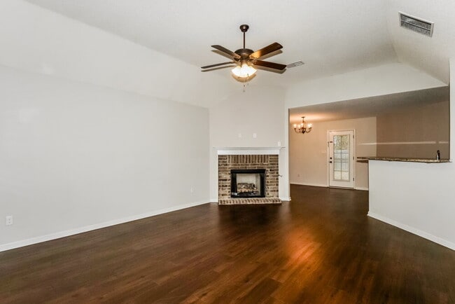 Photo - 9470 Eckley Pl