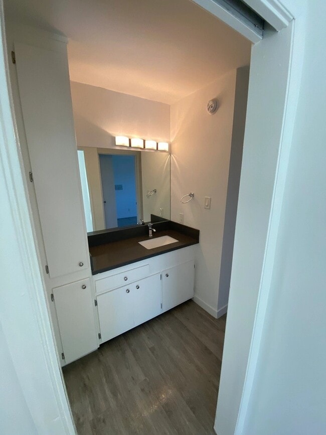 Photo - 5307 Sepulveda Blvd Unidad 213