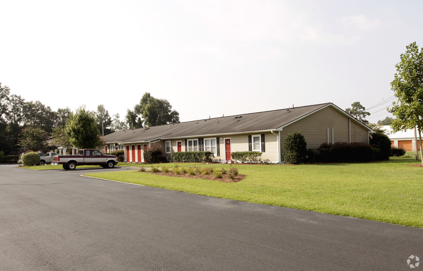 Photo - Wedgewood Apartments