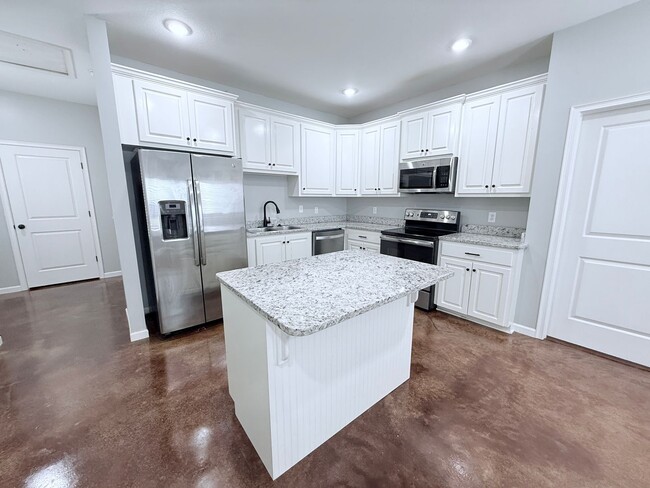 Photo - 101 Private Rd 4017