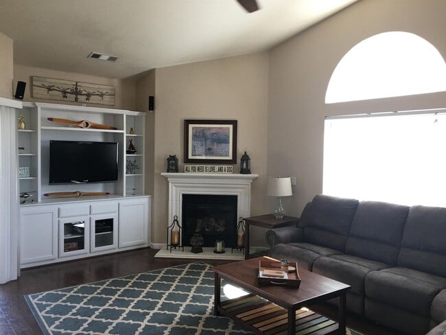 Photo - Home For Rent