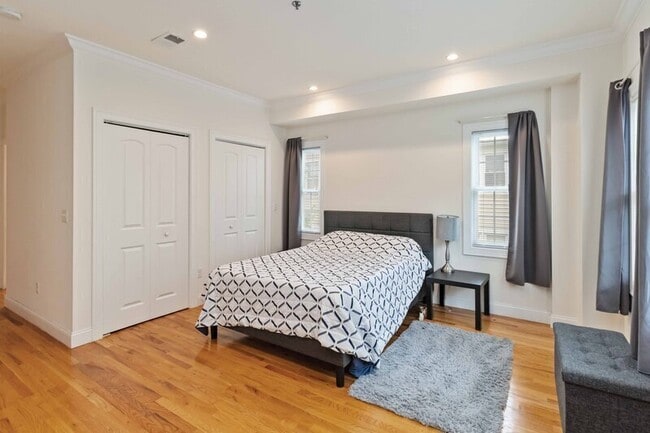 Photo - 14 Elmer St Unit 2B