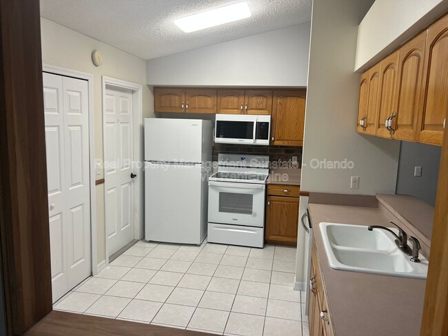 Photo - 1740 Whipple Dr